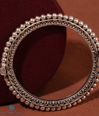 The Eshana Silver Openable Bracelet (Size 2.4)