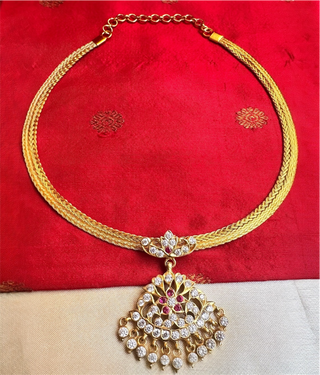 The Parnitha Silver Closed-setting Stone Pendant