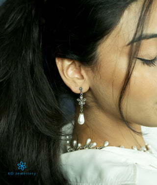 The Jisha Silver Marcasite Necklace & Earrings