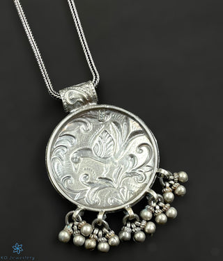 Back view of Zohra Silver Antique Pendant with delicate craftsmanship