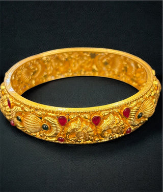 The Barhipriya Silver Peacock Nakkasi Bangle- Single (Size/2.2/2.4/2.6/2.8)