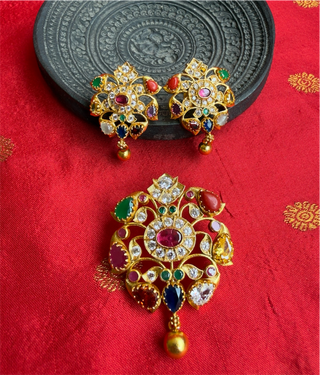 The Akshaya Silver Navratna Pendant Set