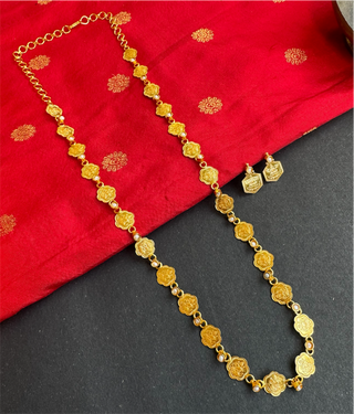 The Poornika Silver Lakshmi Pearl Kasumala Necklace & Earrings