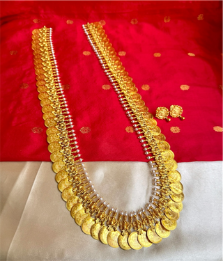 The Svarnika Antique Silver Pearl Kasumala Coin Necklace/Waistbelt