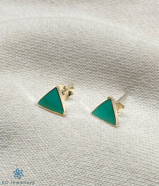 The Rutva Silver Ear Stud