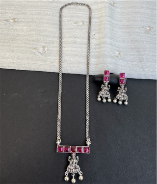 The Parina Silver Kemp Necklace & Earrings (Oxidised)