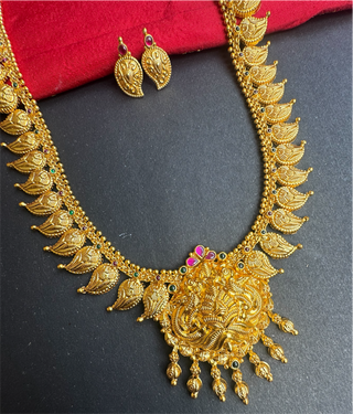 The Anvika Silver Nakshi Necklace & Earrings