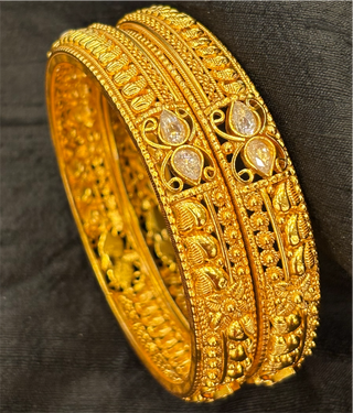 The Aaradhya Silver Filigree Bangle-Single (White/Size 2.2/2.4/2.6/2.8)