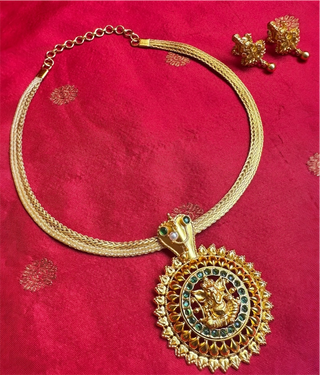 The Ganavi Silver Ganesha Pathak Pendant