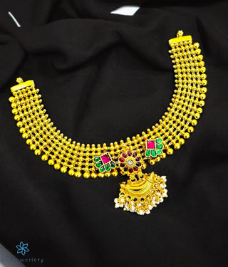 The Ikshana Silver Necklace