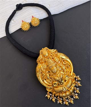 The Narayani Silver Lakshmi Thread Necklace (Black)