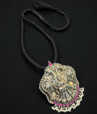 The Anulasaa Silver Gandaberunda Thread Necklace (Oxidised)