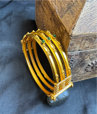 The Suhana Silver Bracelet-Single (Size /2.2/2.4/2.6/2.8) (Green)