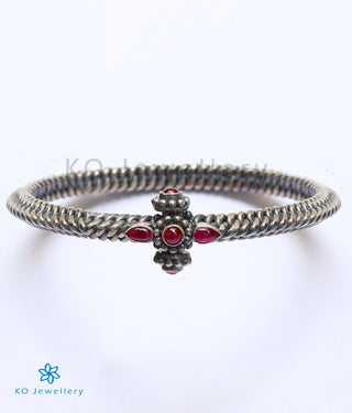 The Classic Golusu Antique Silver Openable Bracelet (Oxidised/Size/2.8)