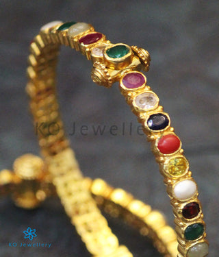 The Kripa Silver Navratna Bracelet (Size/2.8)