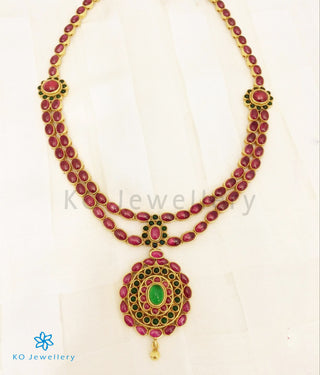 The Aaratrika Silver Kempu Necklace