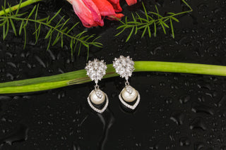 The Kaneez Silver Earrings