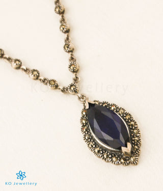 The Nayanika Silver Marcasite Necklace (Dark Blue)