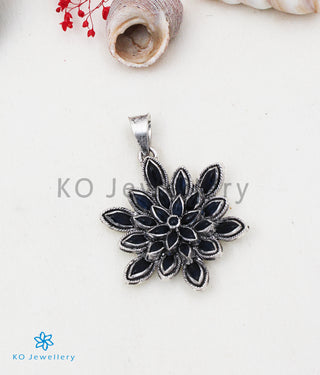 The Padma Silver Lotus Pendant (Blue/Oxidised)