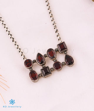 The Enchanting Garnet Silver Necklace