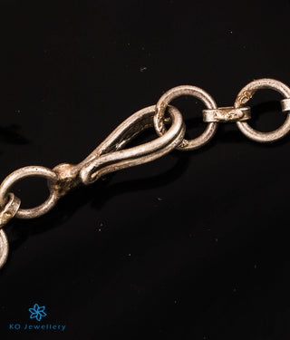 silver link chain