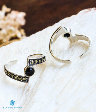 The Swish Silver Marcasite Toe-Rings (Black)