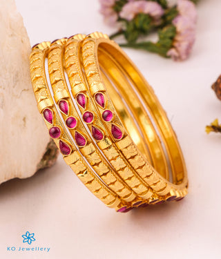 The Ruchi Silver Kempu Bangle (Red Size/2.2/2.4/2.6/2.8)