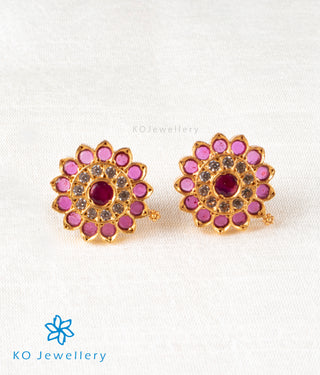 The Anubhuti Silver Layered Kemp Necklace